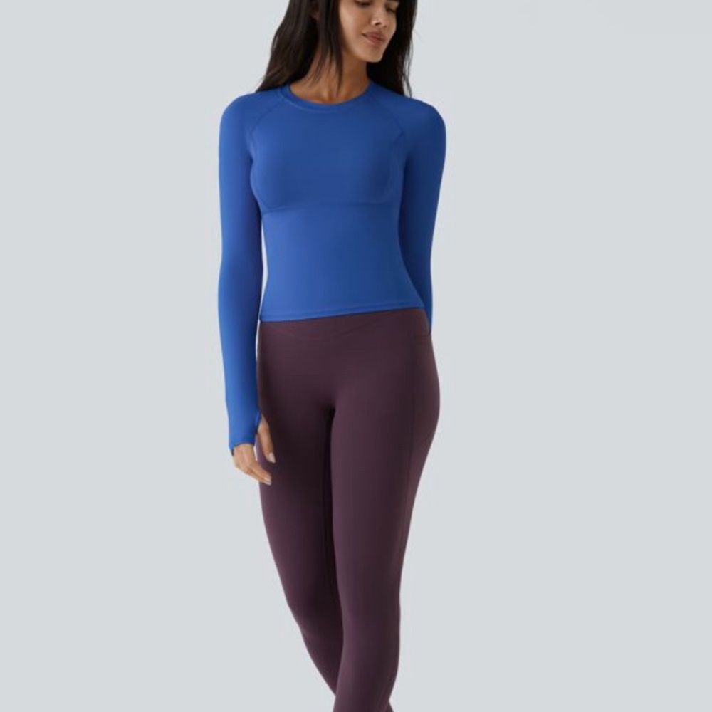 NEVER WORN NWOT!! Royal blue long sleeve athletic halara top. size large